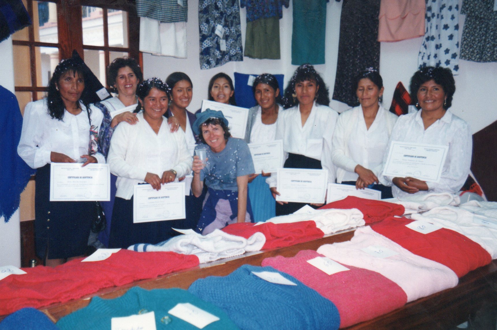 Comercialización en ferias y tienda propia